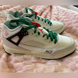 Nike Kids Sneakers White and Green